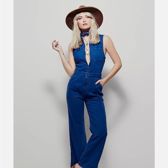 NWT Free People The Wind & More Denim Retro Jumpsuitđź’•size 10 - Picture 8 of 9